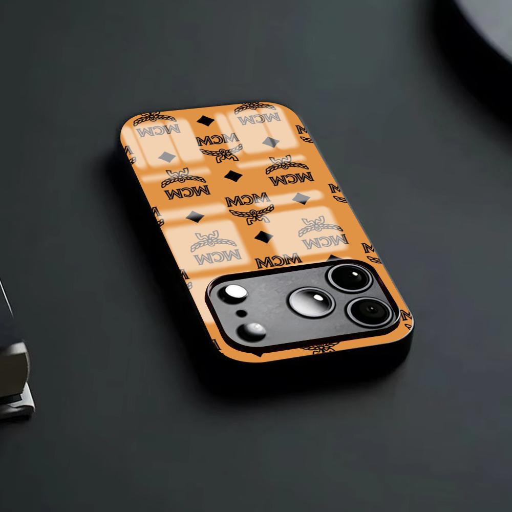 Apple Iphone 15 - Модный чехол M-mcm для iPhone 18